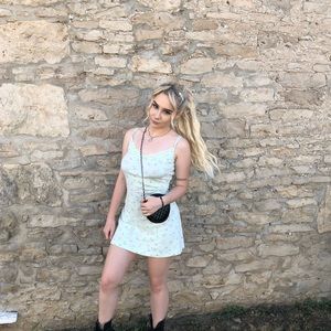 Meet your Posher, Kara